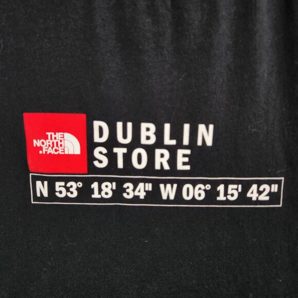 The North Face Shirt Mens L Dublin Ireland Store Irish Backpacking Overlanding - Picture 3 of 11